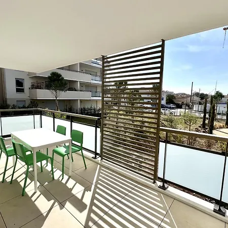 Bright And Spacious In Saint-raphael Appartement *