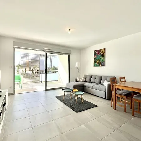 Appartement Bright And Spacious In Saint-raphael Saint-Raphaël